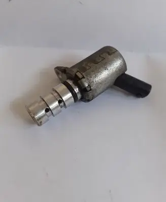 Audi A5 8T 8F Electromagnetic valve 059115243A