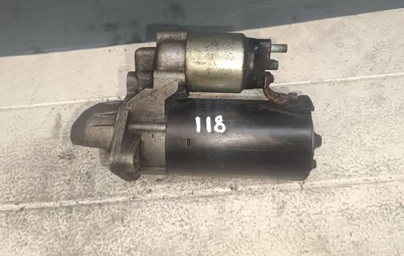 BMW 1 E81 E87 Starter motor 1241779689202