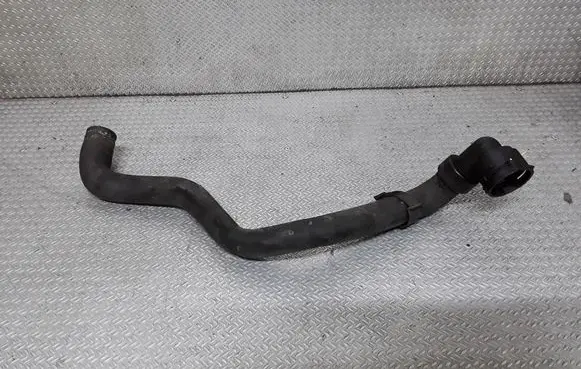 Volvo S80 Engine coolant pipe/hose