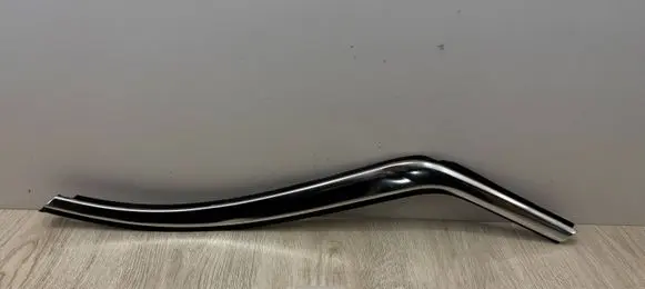 Opel Crossland X Rear side glass trim 39008051