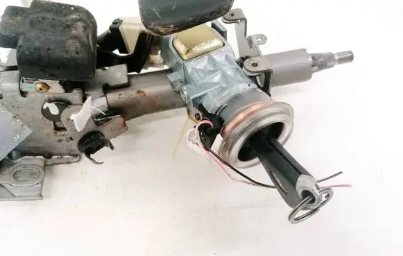 Subaru Legacy Ignition lock