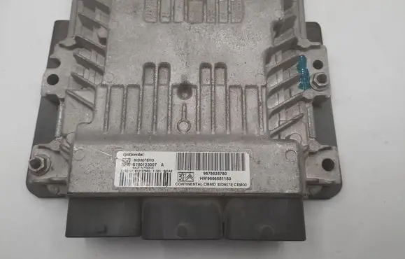 Citroen C4 II Engine control unit/module S180123007 9678628780 9666681180