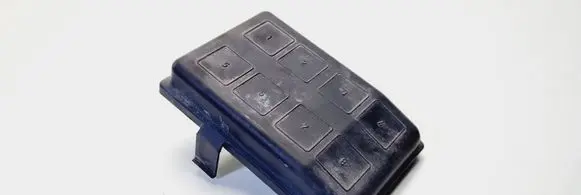 Opel Zafira A Fuse box cover 09132702