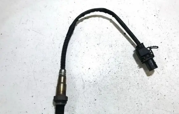 Volvo V70 Lambda probe sensor 0258017107 30751138