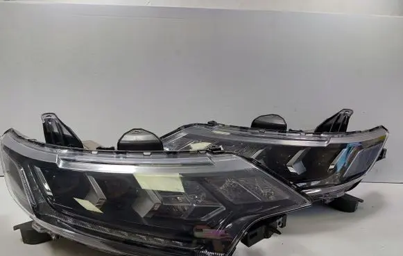 Mitsubishi Outlander Headlight/headlamp