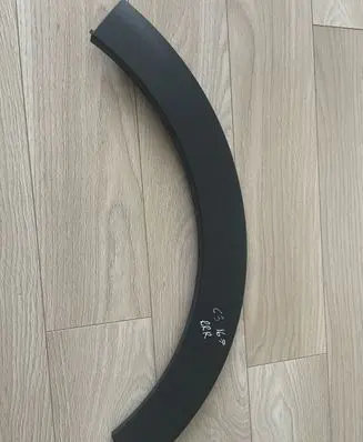 Citroen C3 Front arch trim 9812088780