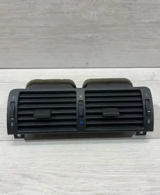 BMW 3 E46 Dash center air vent grill 8370742 8361895