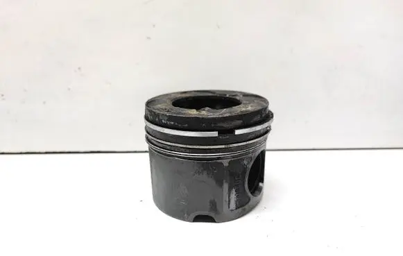 BMW 3 E90 E91 Piston 0840C
