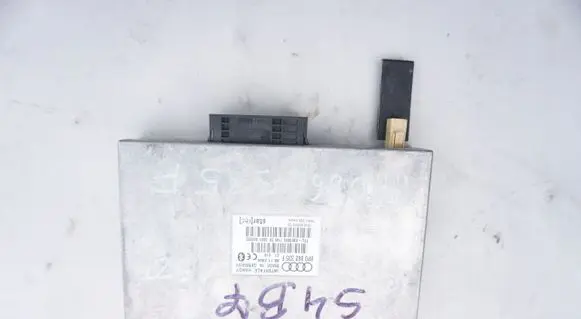 Audi A3 S3 A3 Sportback 8P Bluetooth control unit module 8P0862335F