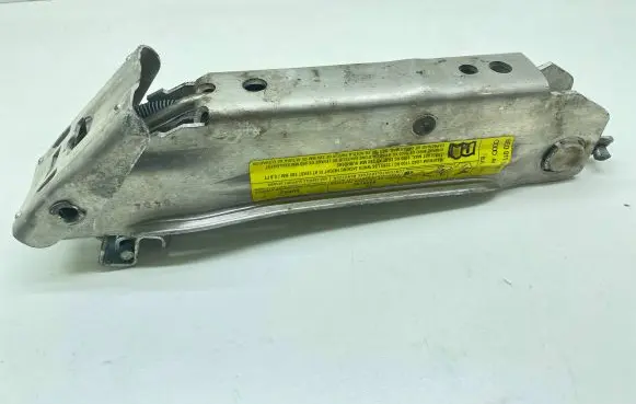 Audi A4 S4 B7 8E 8H Lift Jack 8E0011031M