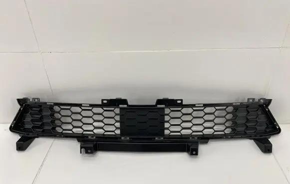 Ford Mustang VII Front bumper lower grill PR3B17K945CBW