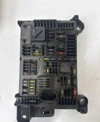 BMW X5 E70 Fuse module B010105300 BJ2R595610