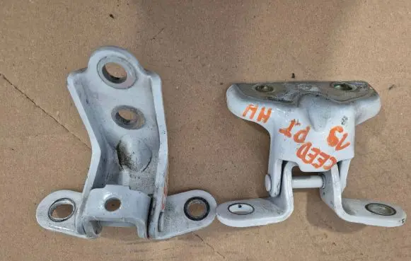 KIA Ceed Rear door hinge set 