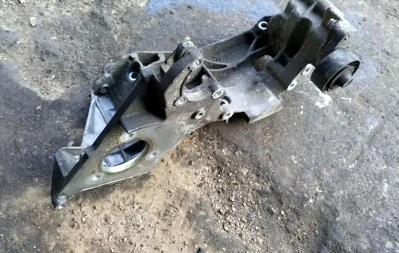 Seat Cordoba (6K) Generator/alternator bracket 