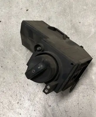 Mercedes-Benz C W203 Light switch 21054505041