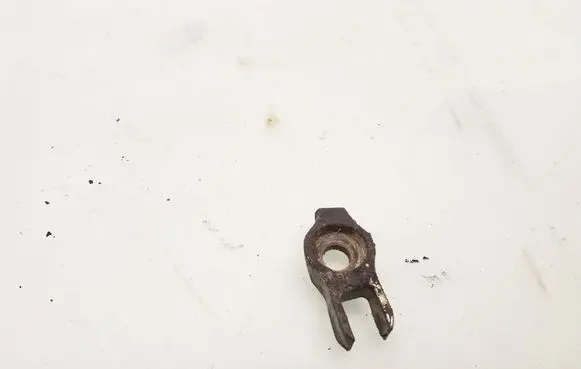 Volkswagen II LT Fuel Injector clamp holder