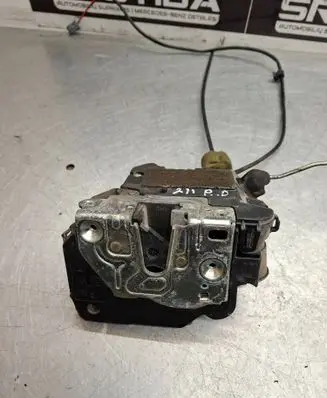 Mercedes-Benz E W211 Front door lock 2117200635