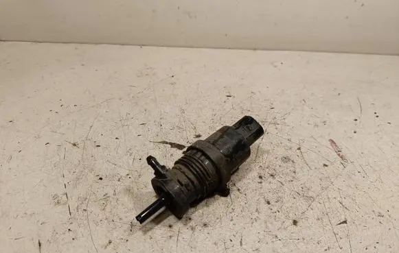 Mercedes-Benz CLA C117 X117 W117 Windscreen/windshield washer pump