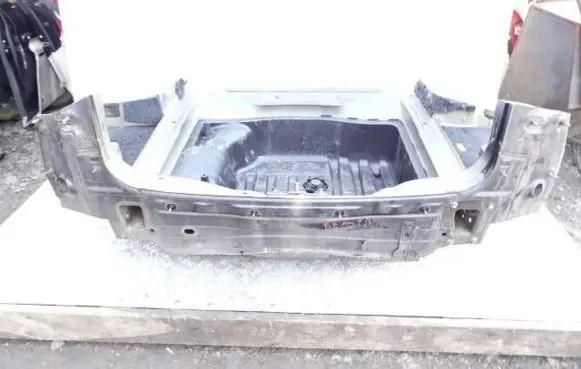 Volkswagen PASSAT B7 Trunk bottom trim panel 