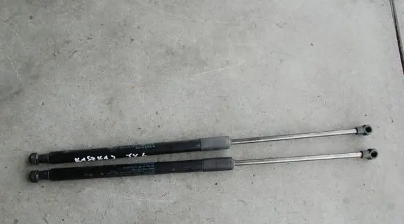 Nissan Qashqai Tailgate/trunk/boot tension spring 131KM
