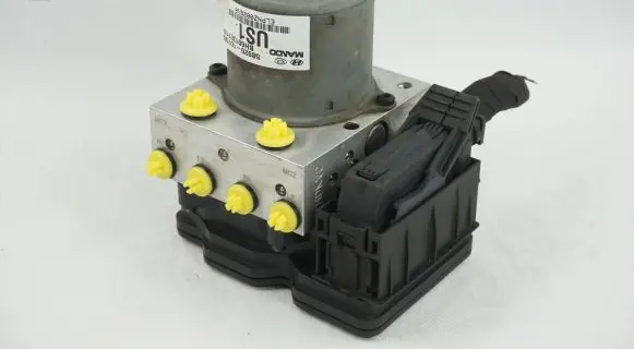 KIA Sportage ABS Pump 589201D700 5WY7F06B