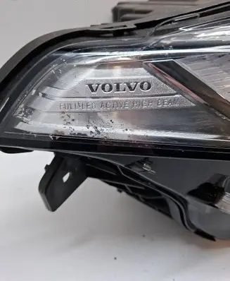 Volvo XC90 Headlight/headlamp 31655703