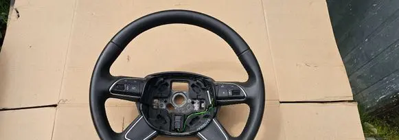 Audi Q3 8U Steering wheel 8u0419091b
