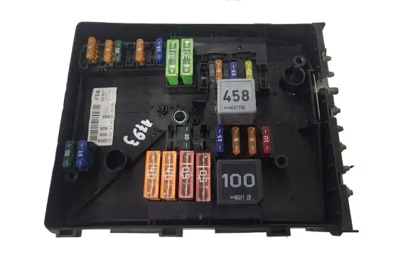 Volkswagen Golf V Fuse module 1K0937125A