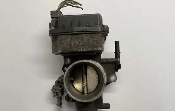 Peugeot 307 Throttle valve 9652682880 3228041
