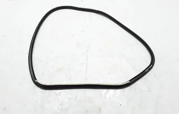 Renault Talisman Rear door rubber seal (on body) 828317401R