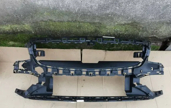 Mercedes-Benz S C217 Front bumper mounting bracket A2178855900