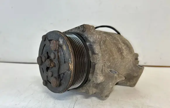 Honda CR-V Air conditioning (A/C) compressor (pump) HFC134A