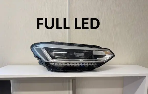 Volkswagen Touran III Headlight/headlamp 5TB941082A