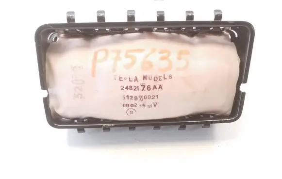 Tesla Model S Passenger airbag 102250700A