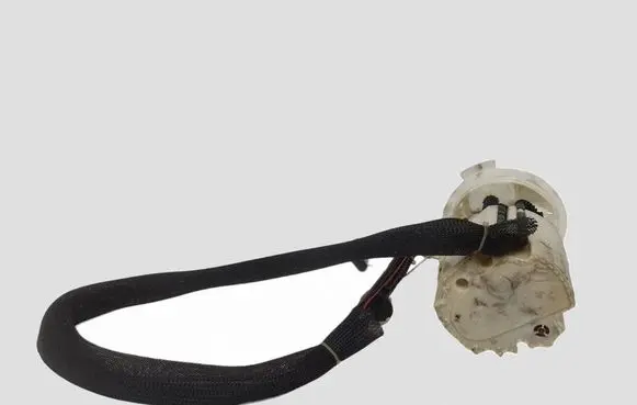Volvo V70 In-tank fuel pump 31274669 0580204023