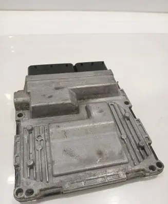 Mercedes-Benz C W204 Engine control unit/module A2711502779 A2710107346 A0044467540