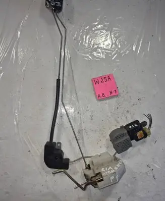 KIA Magentis Front door lock 957303C000