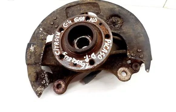 Citroen C4 II Picasso Front wheel hub