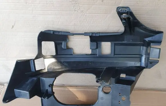 Mercedes-Benz SLK R171 Front bumper corner part panel trim 