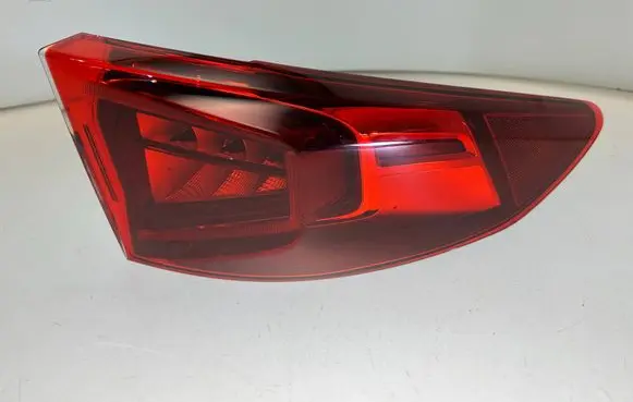 Cupra Formentor Rear/tail lights 5FF945208 K6T79T5