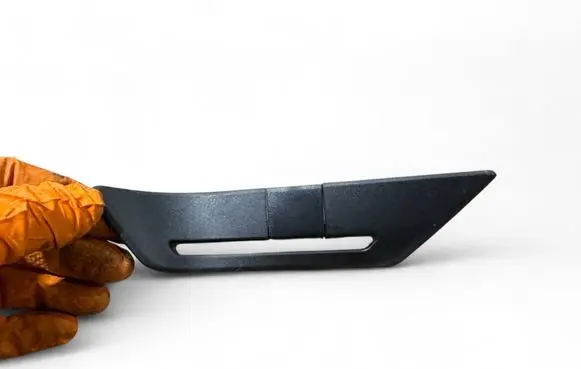 BMW 3 G20 G21 Seat belt trim 7433250