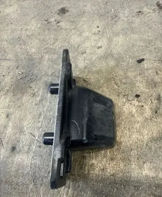 Nissan NV400 Sliding door middle rail 824766422R
