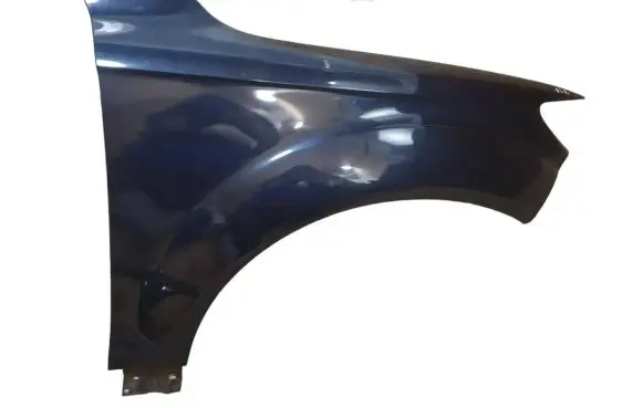 Audi Q7 4L Fender