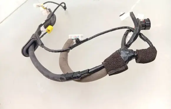 Toyota GT 86 Front door wiring loom 81821CA181