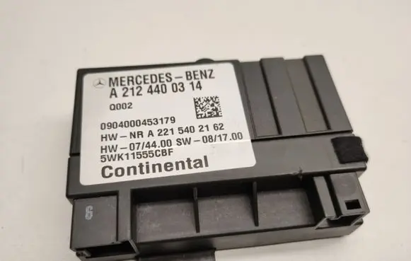 Mercedes-Benz E W212 Fuel injection pump control unit/module A2215402162