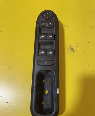 Peugeot 307 Electric window control switch 96468704 96468704XT