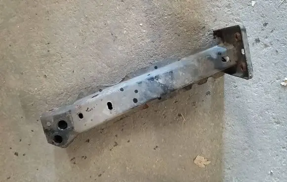 Fiat 500 Front bumper shock/impact absorber 
