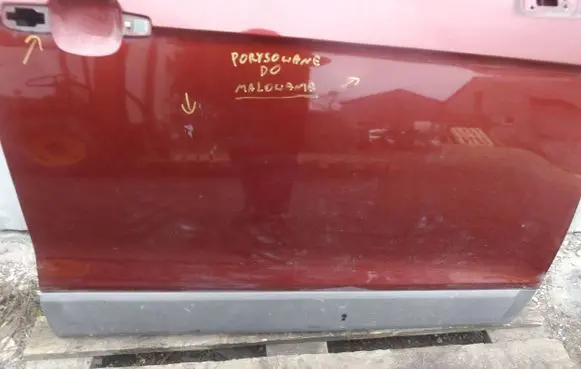 Chevrolet Captiva Front door