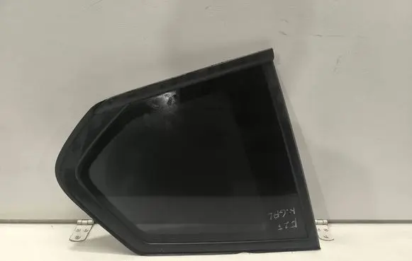 BMW X3 F25 Rear side window 7205625 870104813991104 56201170835