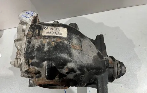 BMW 3 GT F34 Rear differential 7605591 0713100112090003 EAU321308